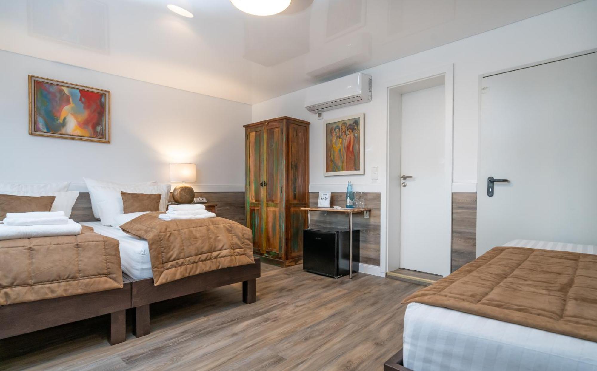 Landhotel Engel & Kreuz 가게나우 외부 사진