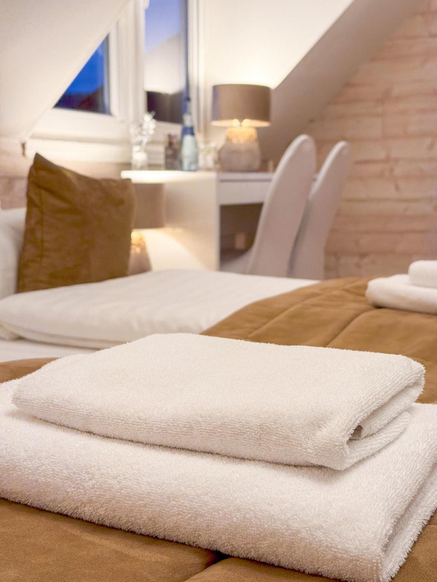 Landhotel Engel & Kreuz 가게나우 외부 사진